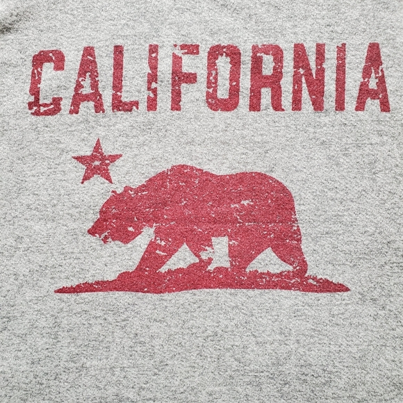 Forever 21 California Tank Top with Ripped Back - Picture 4 of 6